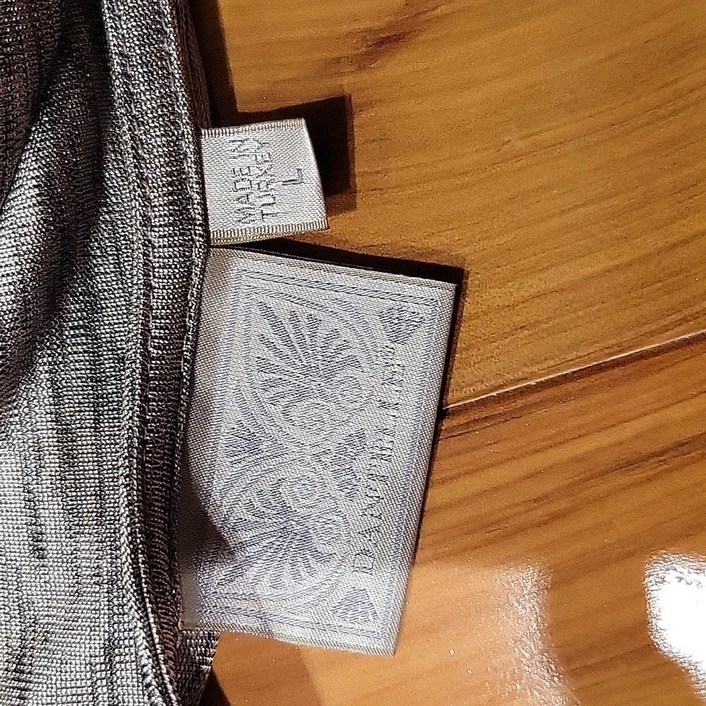 Metallic top - Picture 3 of 3